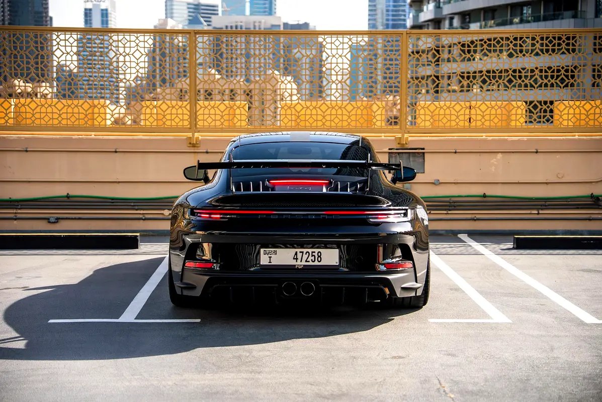 بورش 911 2023
