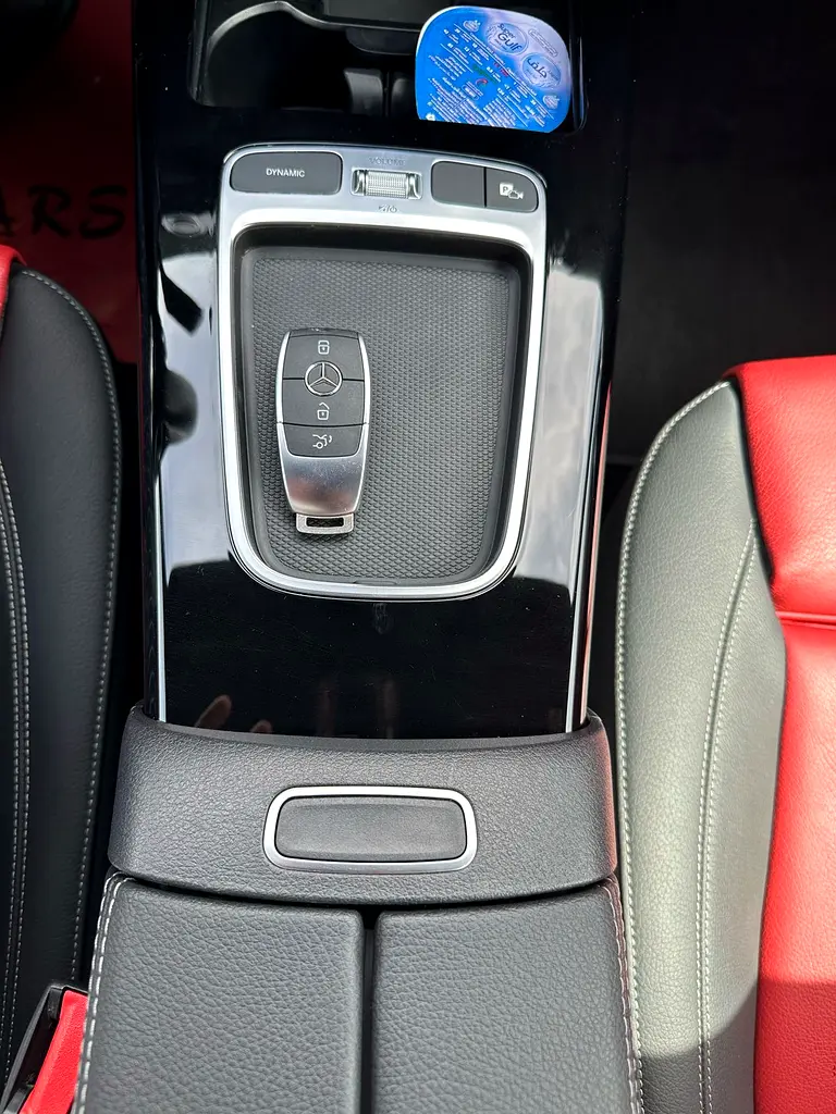 MERCEDES A CLASS 2024