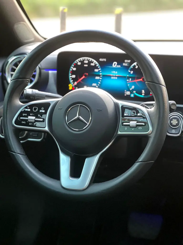 MERCEDES CLA CLASS 2022
