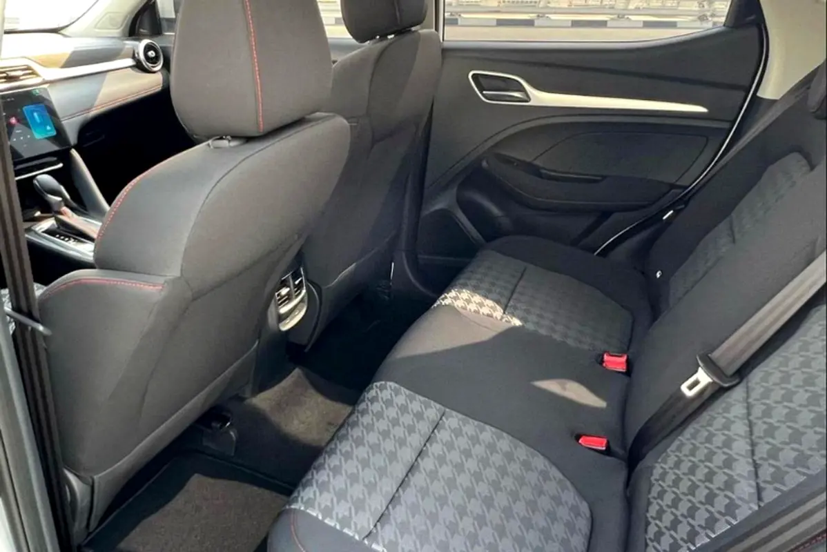 MG ZS 2025