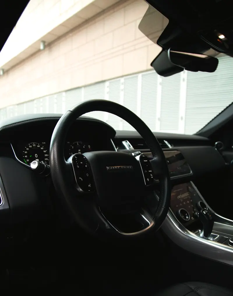 LAND ROVER SPORT 2020
