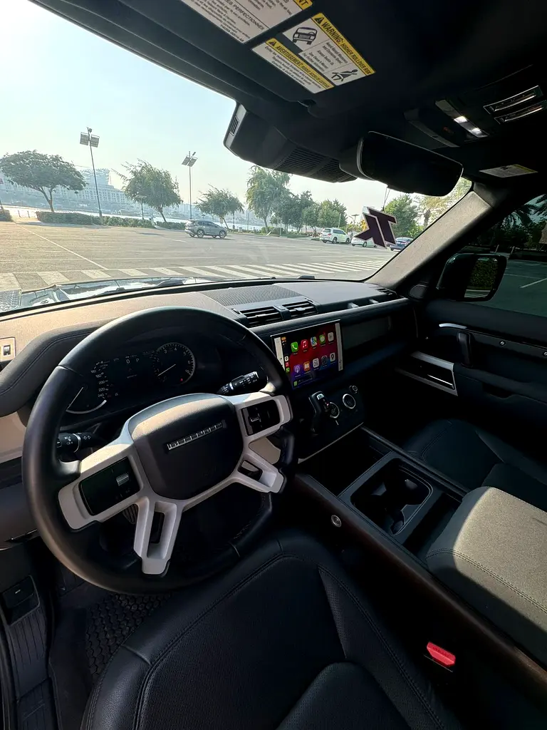 LAND ROVER DEFENDER 2023