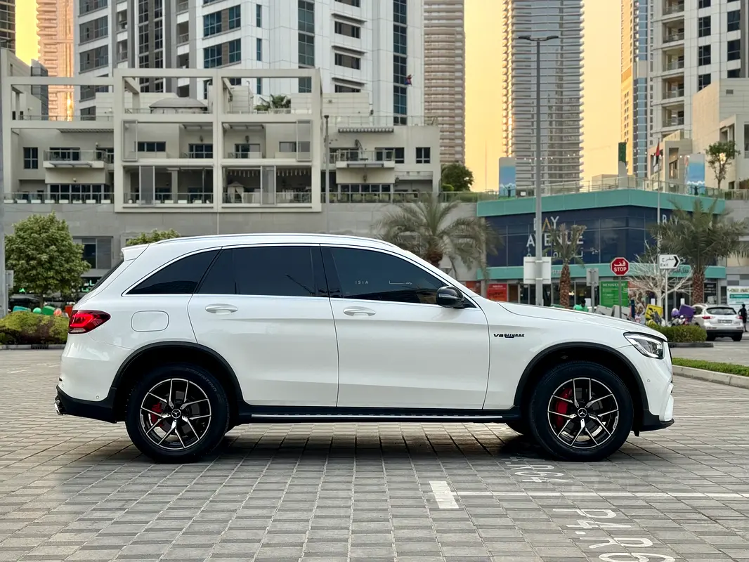 MERCEDES GLC CLASS 2022
