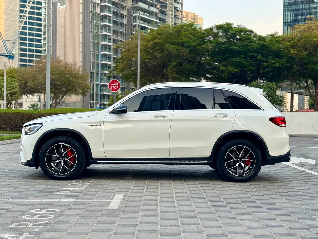 MERCEDES GLC CLASS 2022