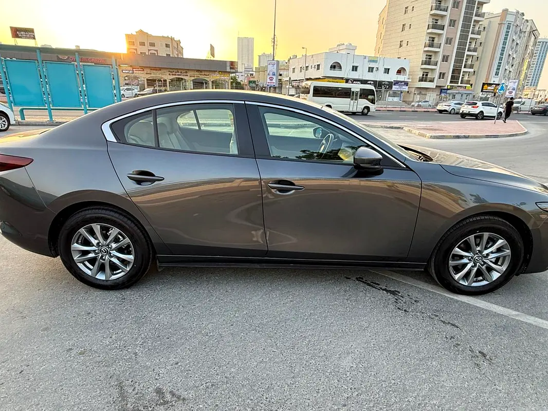 MAZDA 3 2026