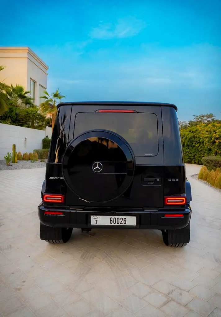 MERCEDES G CLASS 2025