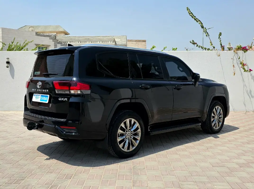 TOYOTA LAND CRUISER 2023