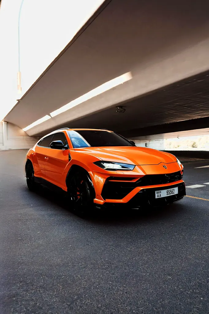 LAMBORGHINI URUS 2022