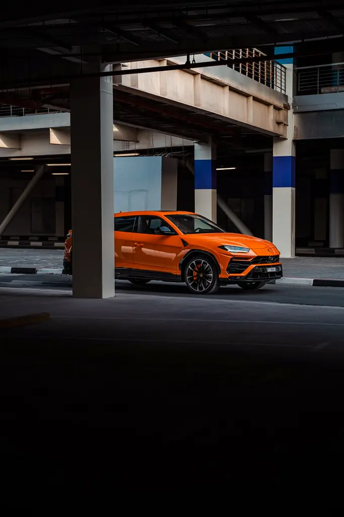 LAMBORGHINI URUS 2022