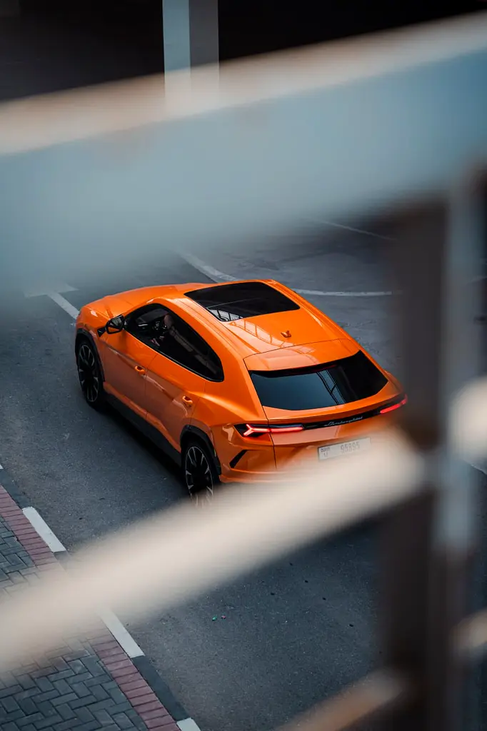 LAMBORGHINI URUS 2022