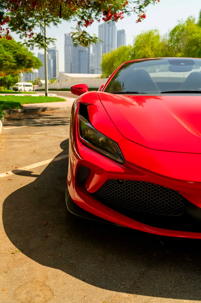FERRARI F8 2023