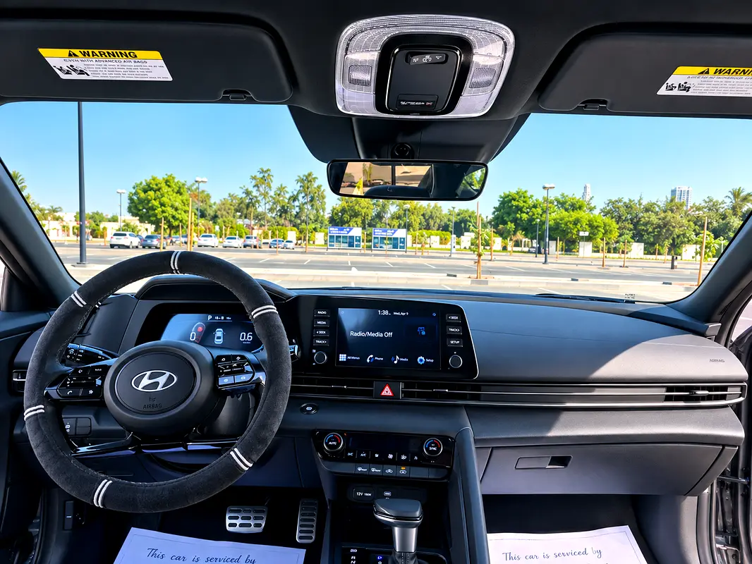HYUNDAI ELANTRA 2025