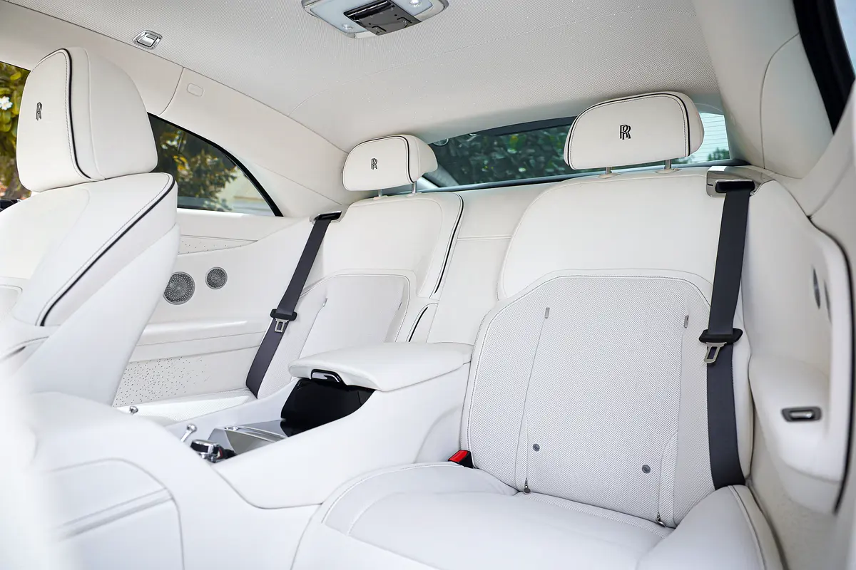 ROLLS ROYCE SPECTRE 2025