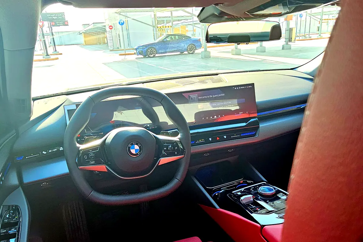 بي أم دبليو 5 SERIES 2026