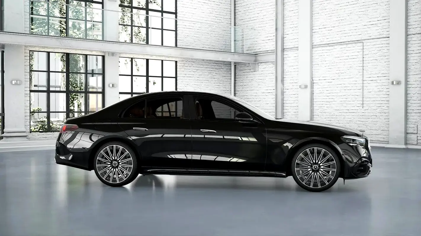 مرسيدس E Class 2025