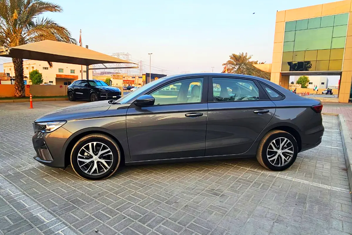 GEELY EMGRAND 2026
