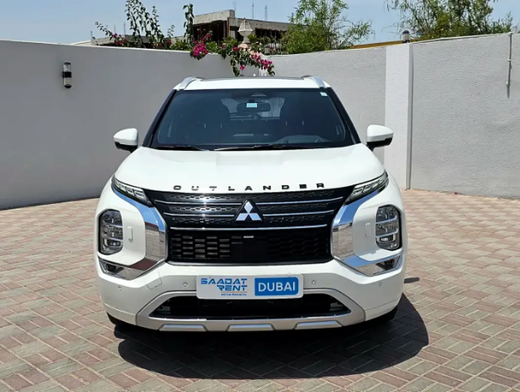 MITSUBISHI OUTLANDER 2024