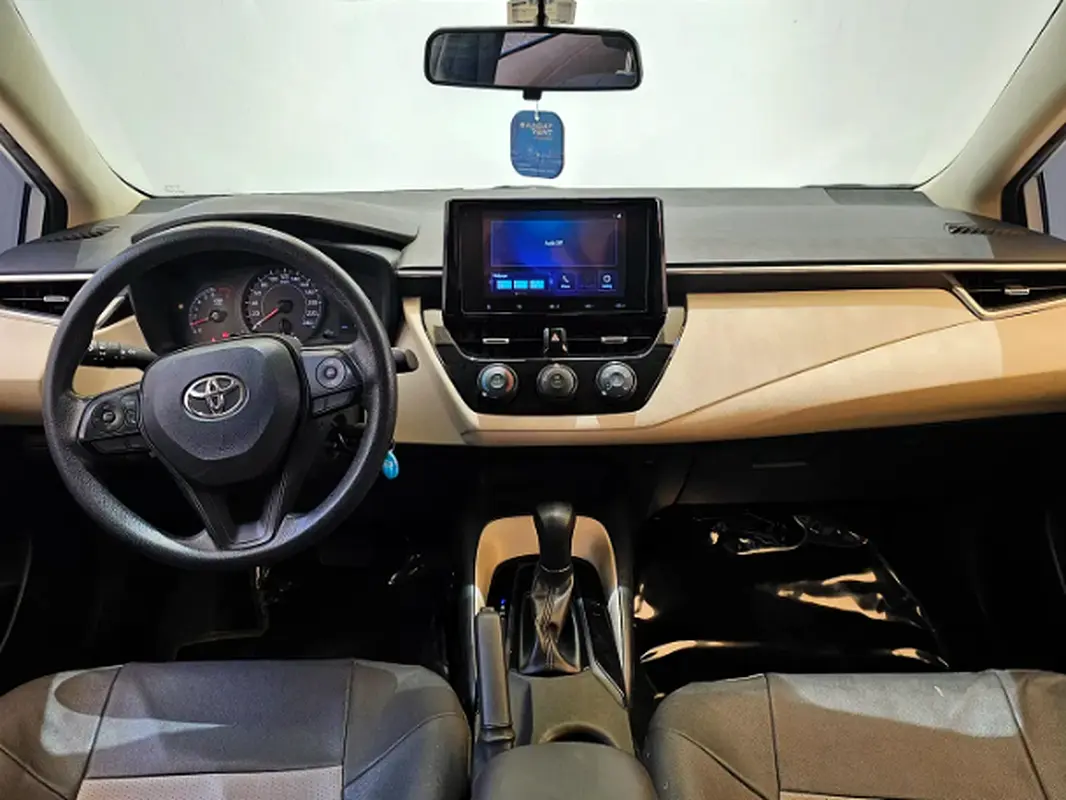 TOYOTA COROLLA 2024