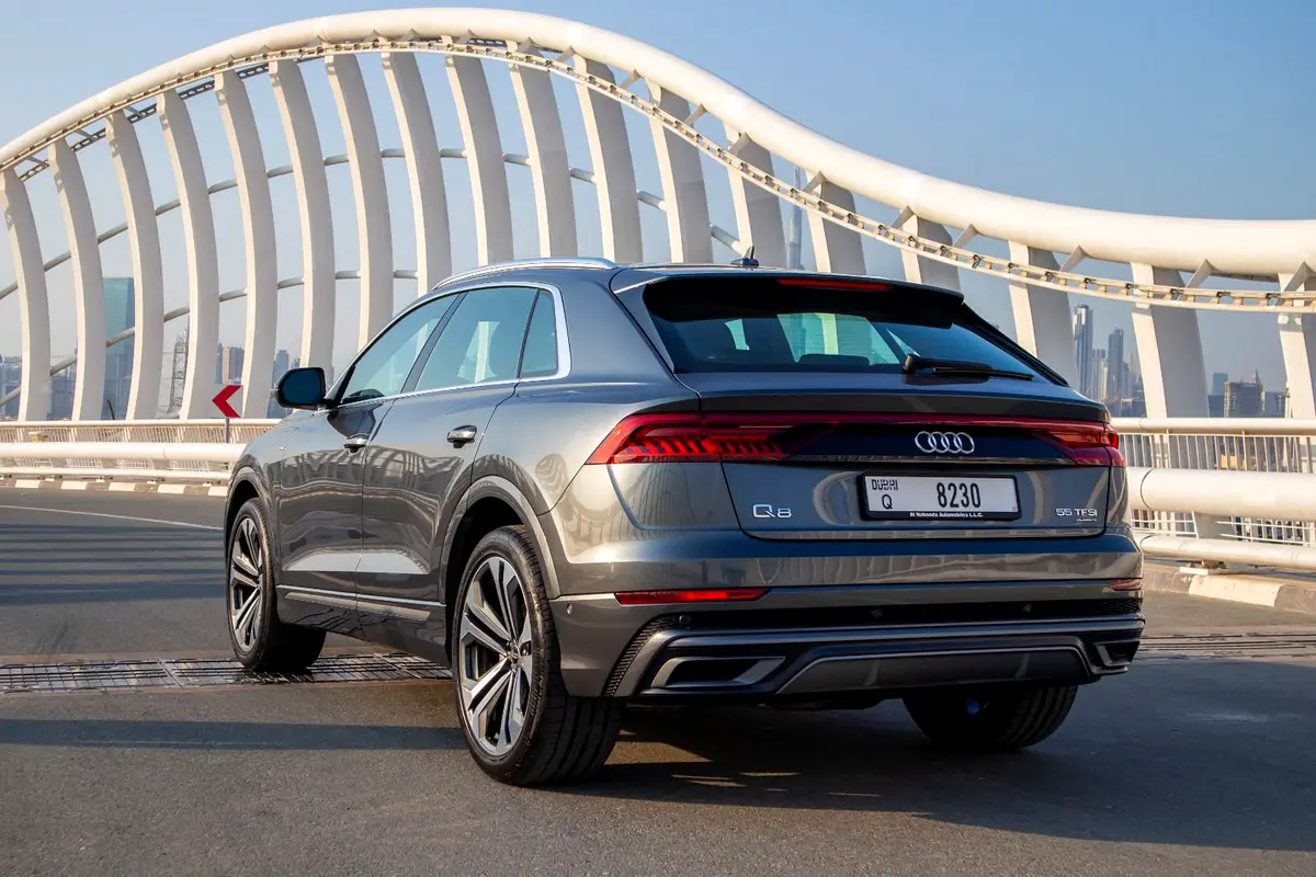 AUDI Q8 2023