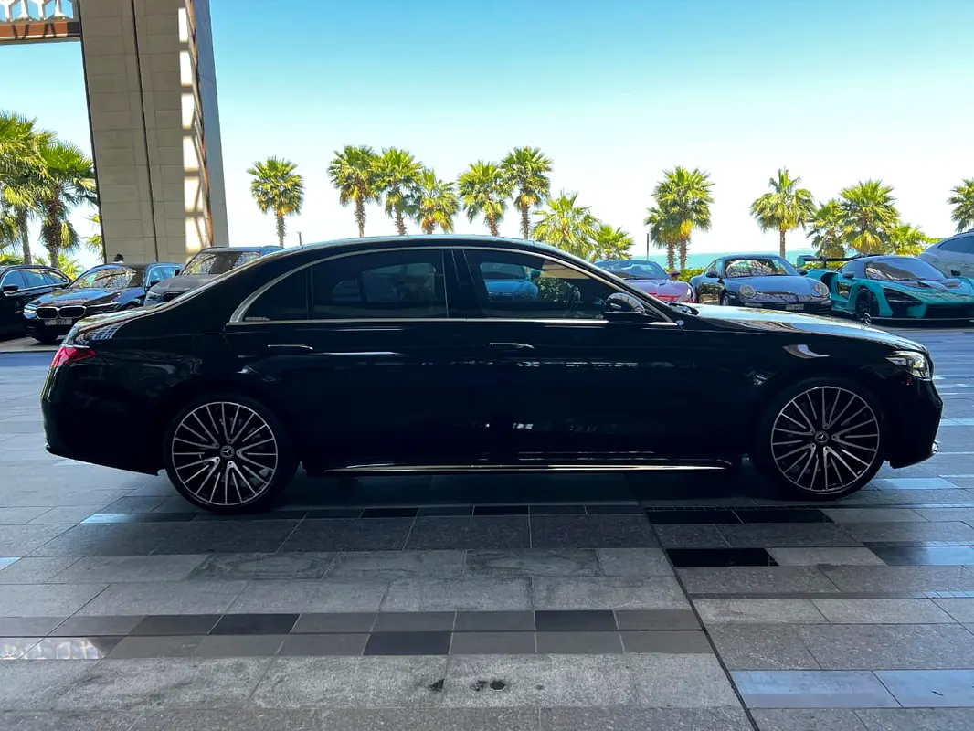 مرسيدس S Class 2025