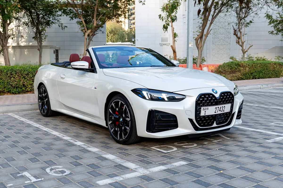 BMW 4 SERIES 2025