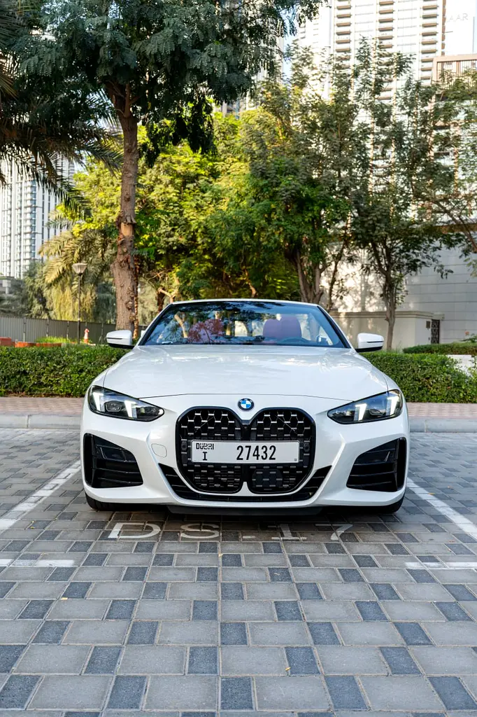 BMW 4 SERIES 2025