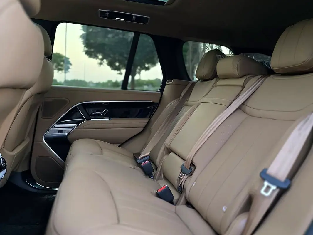LAND ROVER VOGUE 2025