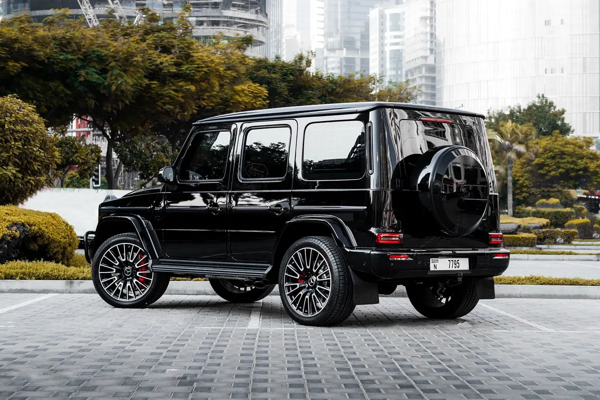 MERCEDES G CLASS 2025