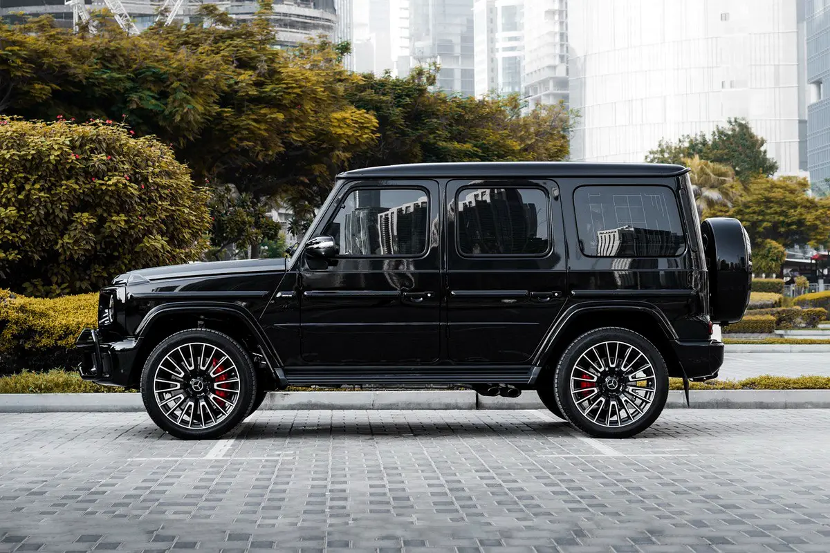 MERCEDES G CLASS 2025