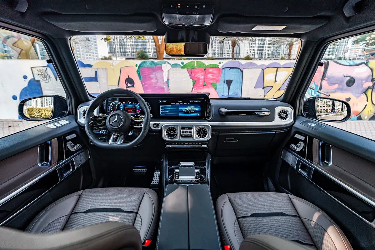 MERCEDES G CLASS 2025