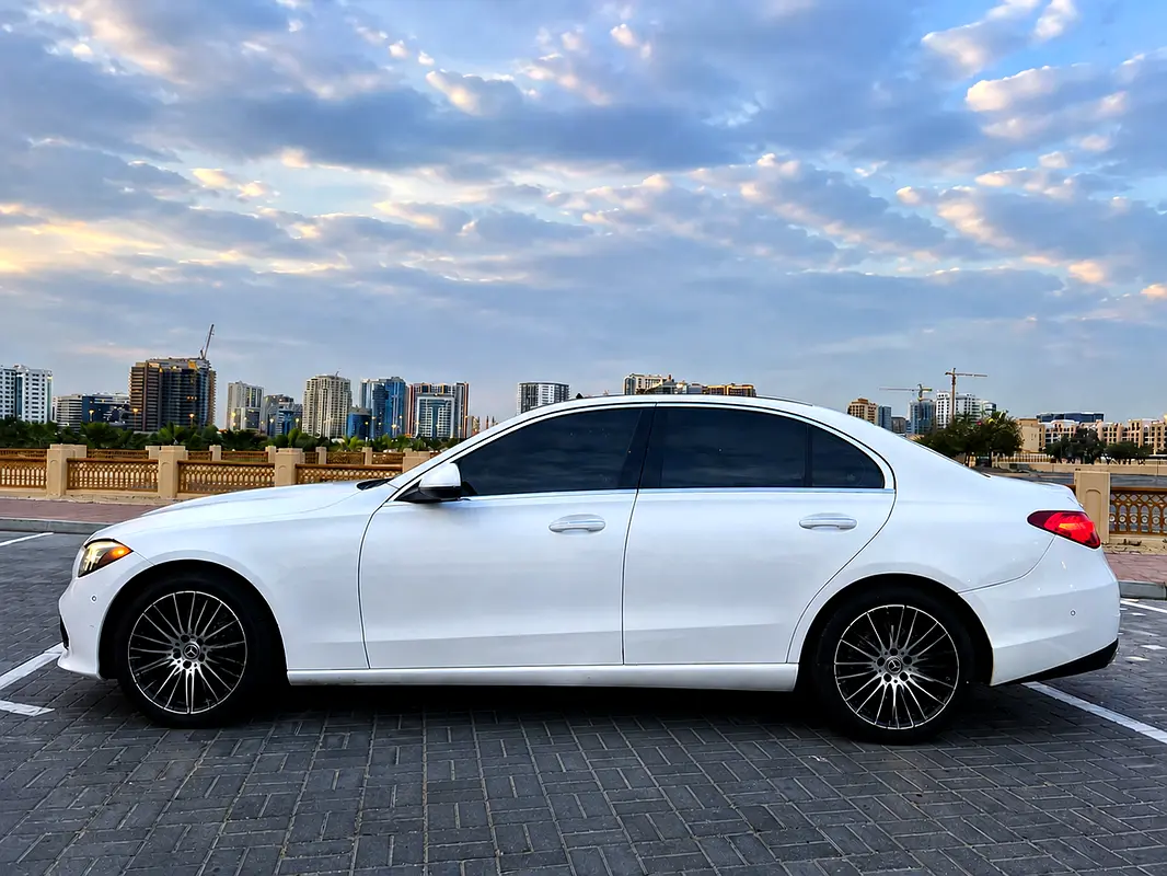 MERCEDES C Class 2025