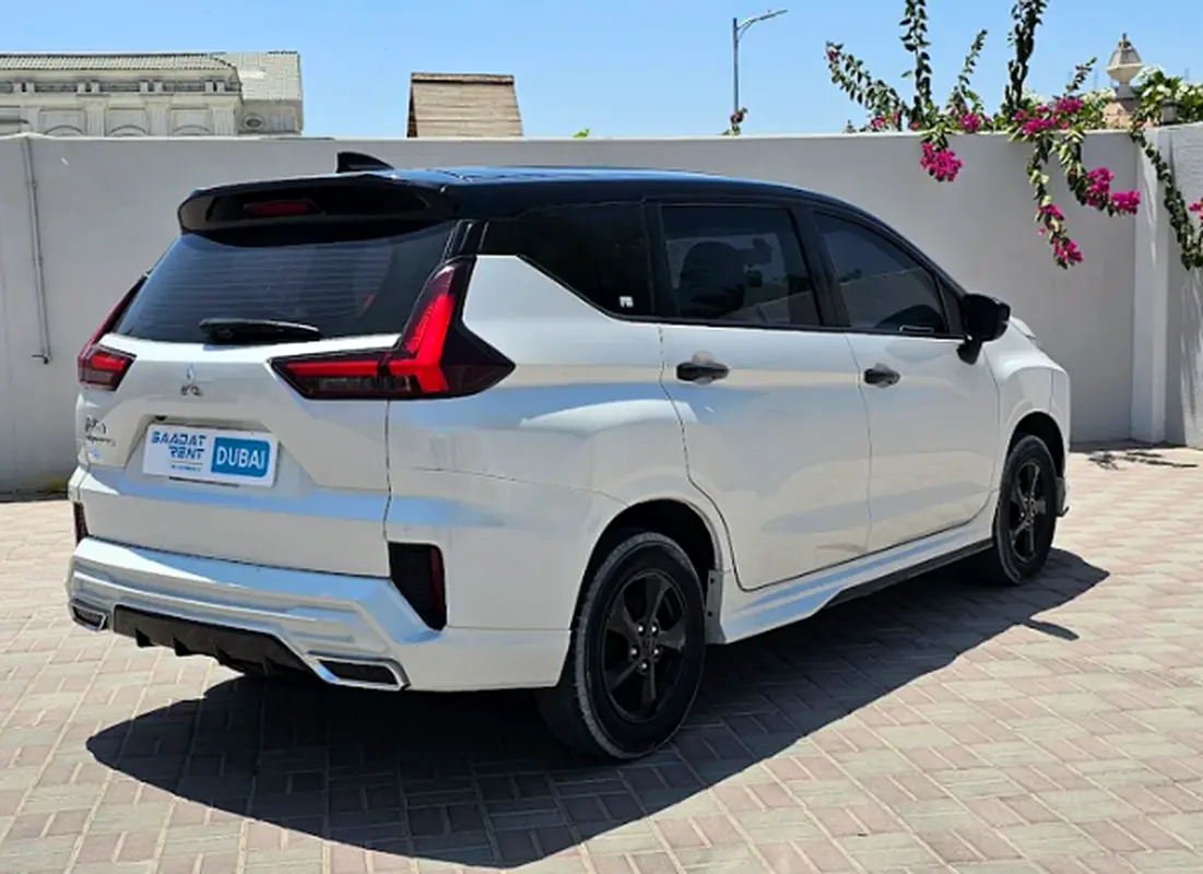 MITSUBISHI XPANDER 2024