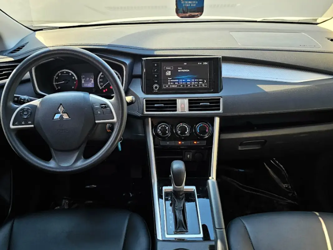 MITSUBISHI XPANDER 2024