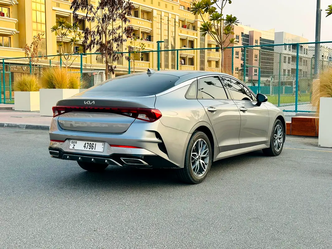 KIA K5 2023