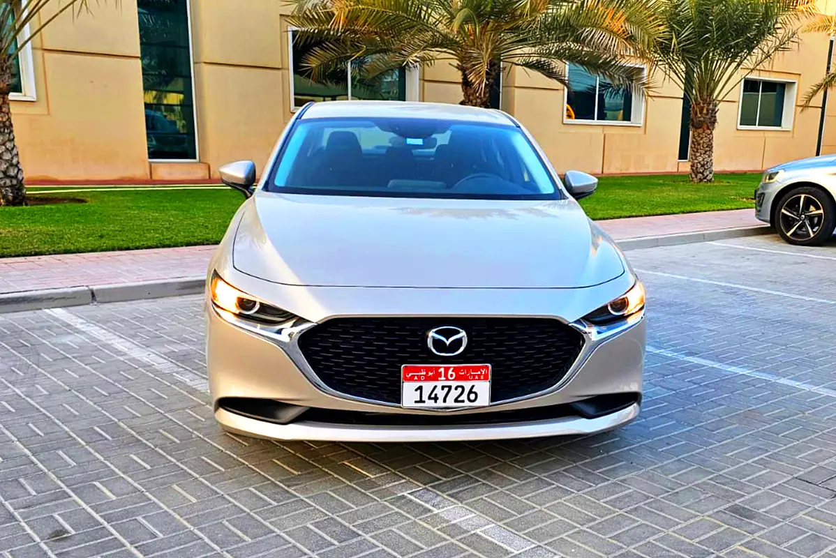 MAZDA 3 2025