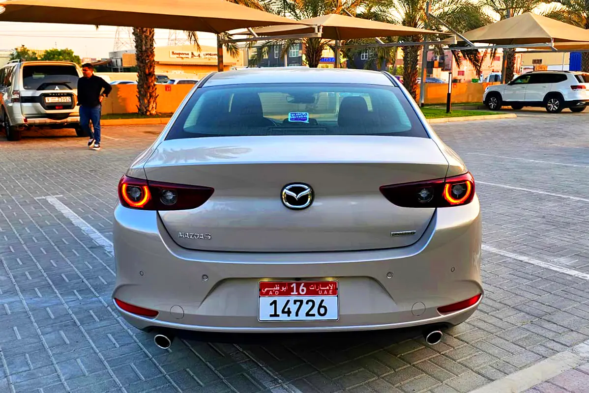 MAZDA 3 2025