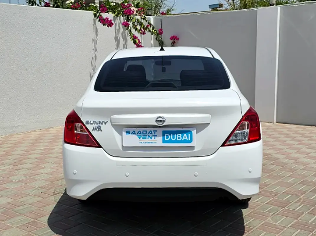 NISSAN SUNNY 2024