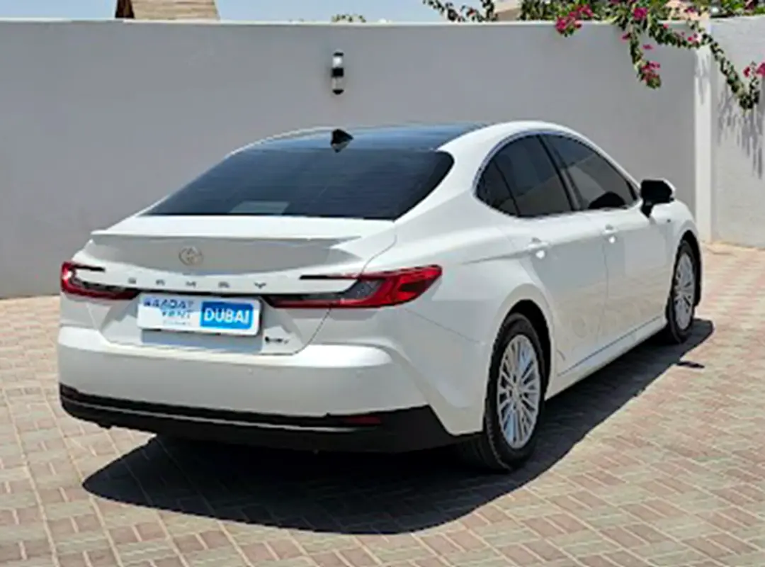 تويوتا كامري 2025