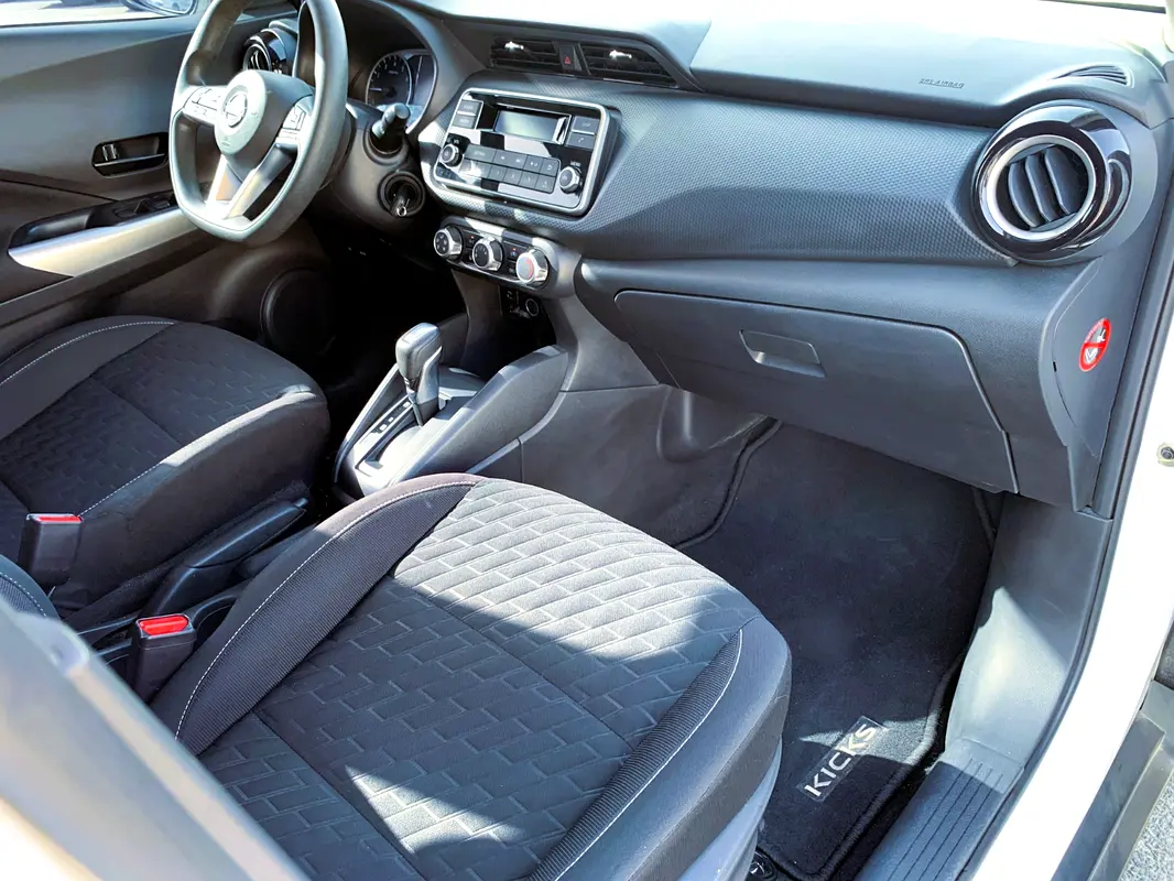 NISSAN KICKS 2022