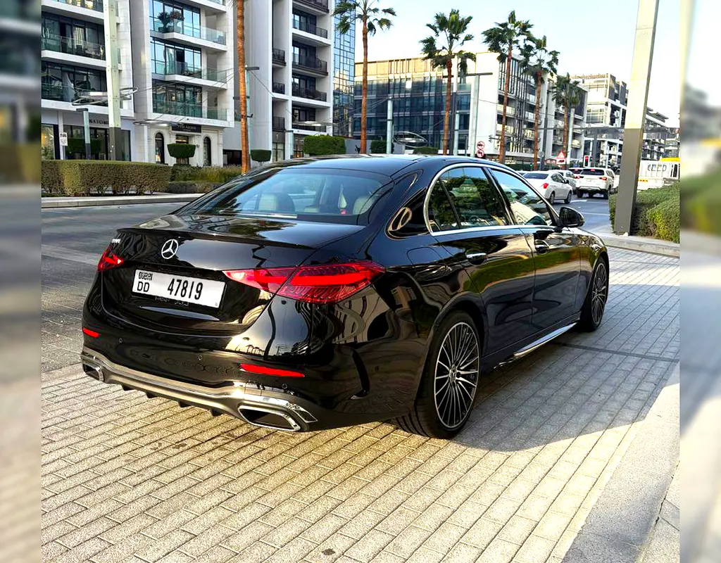 مرسيدس C Class 2025