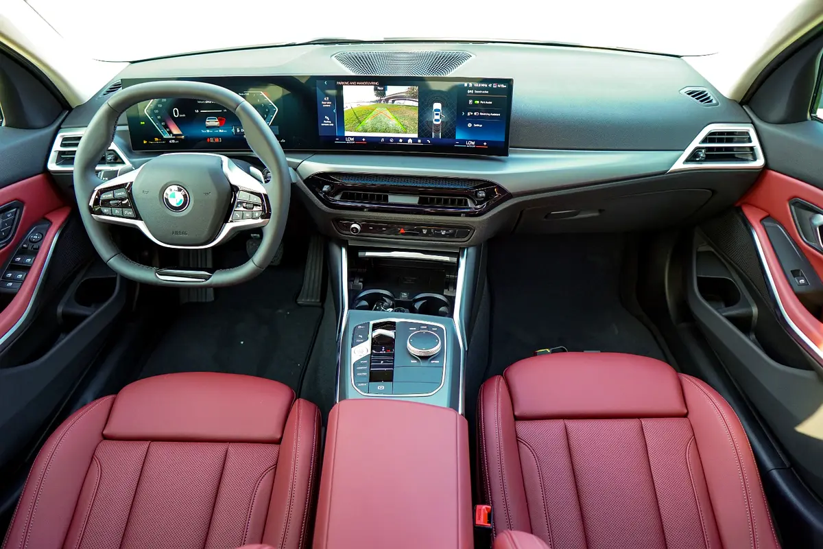 BMW 3 SERIES 2026