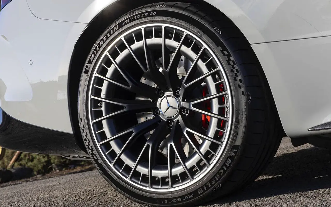 MERCEDES CLE 2025