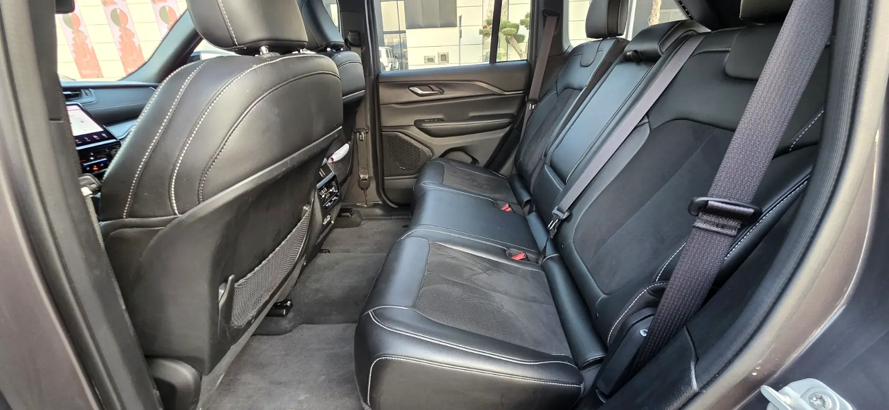 JEEP GRAND CHEROKEE 2024