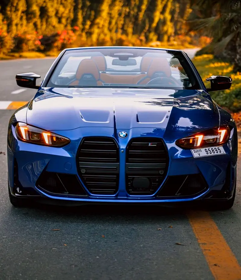 BMW M4 2025