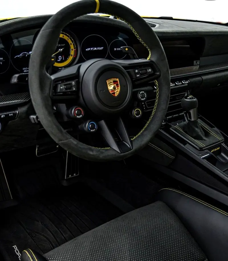 PORSCHE 911 2024