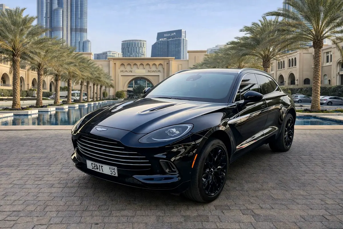 ASTON MARTIN DBX 2024