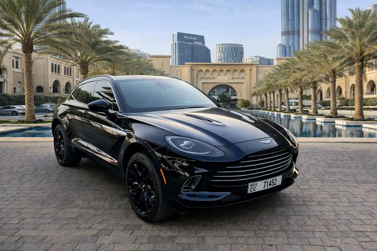 ASTON MARTIN DBX 2024