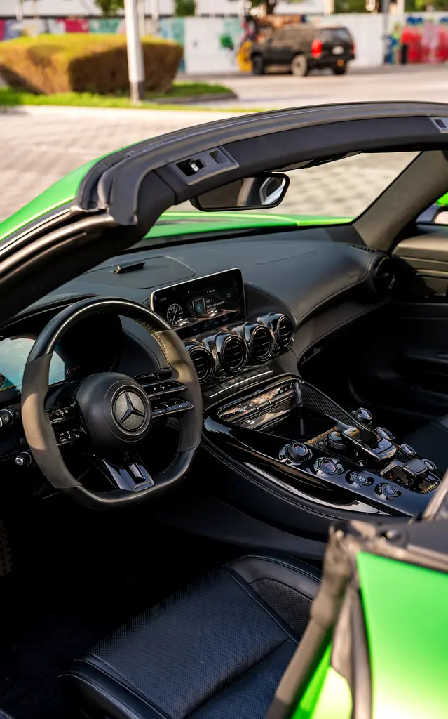 MERCEDES GT 2022