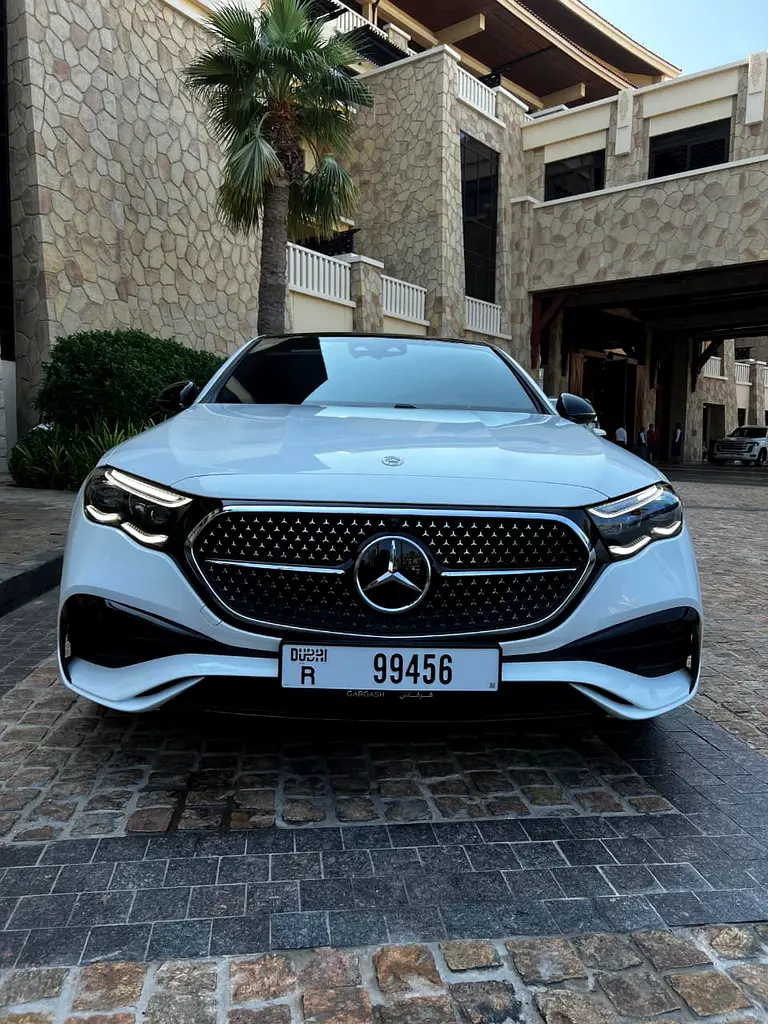 مرسيدس E Class 2025