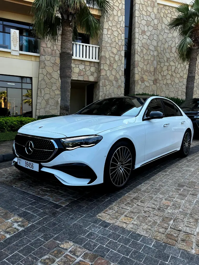 مرسيدس E Class 2025